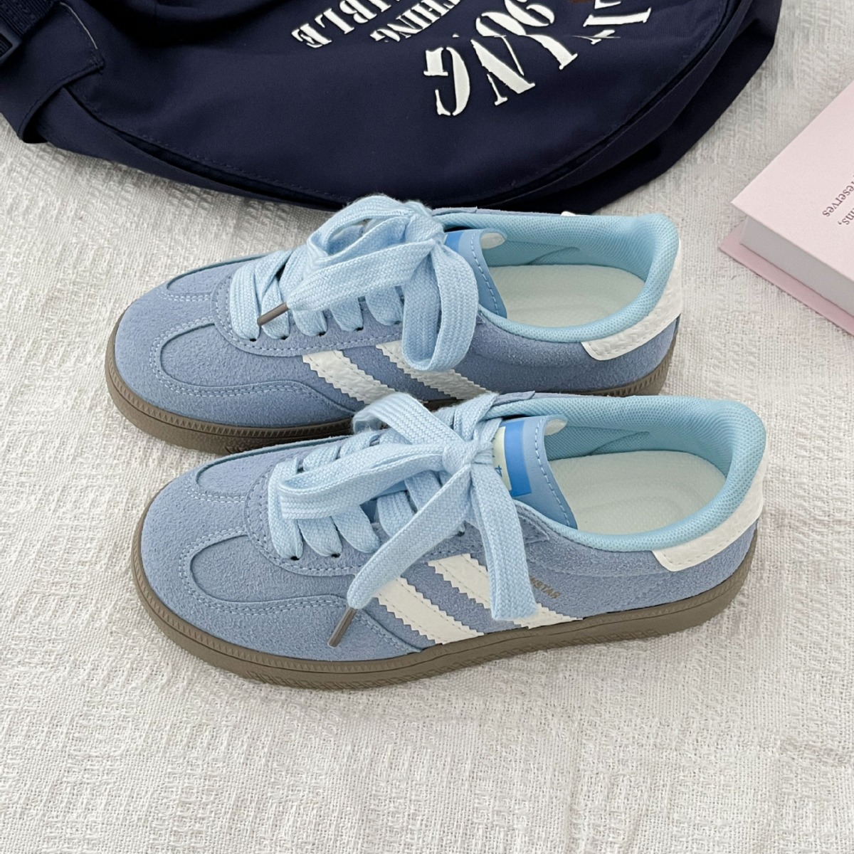 Vintage-style sneakers for wom - Sewing New ulasan dan harga